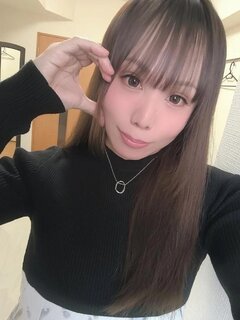 明日ちょっとだけ出勤🍌